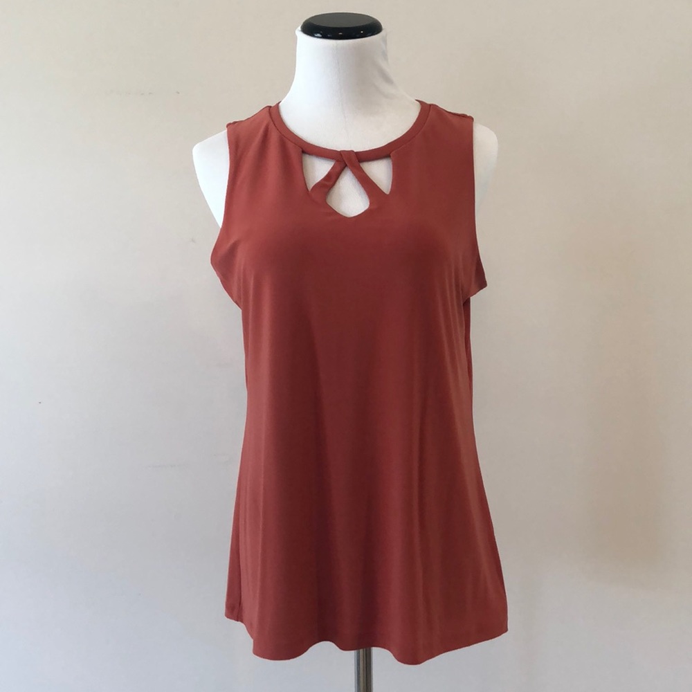 Nine West sleeveless top